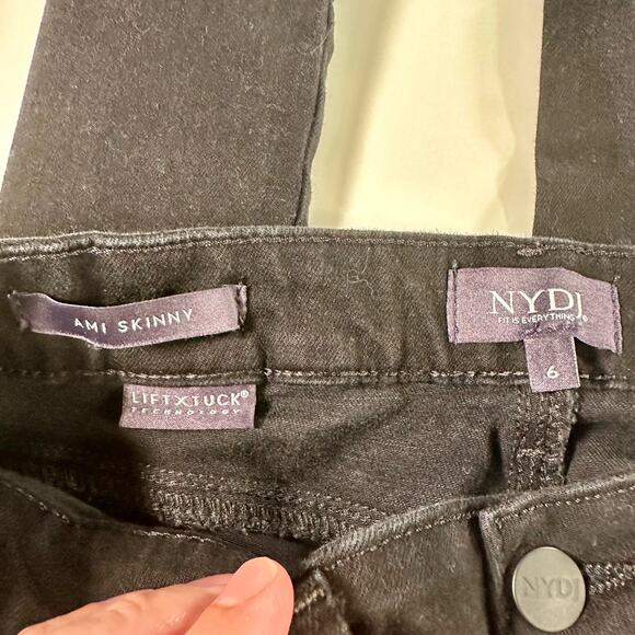 NYDJ Women's 6 Set 2 Ami Skinny Black & Dark Blue Lift x Tuck Jeans Stretch - Picture 3 of 7